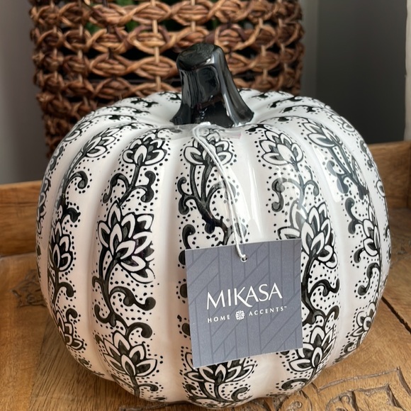 🍁HPx3🍁Black & White Boho Chic Ceramic Pumpkin Decor! NWT - Picture 9 of 16
